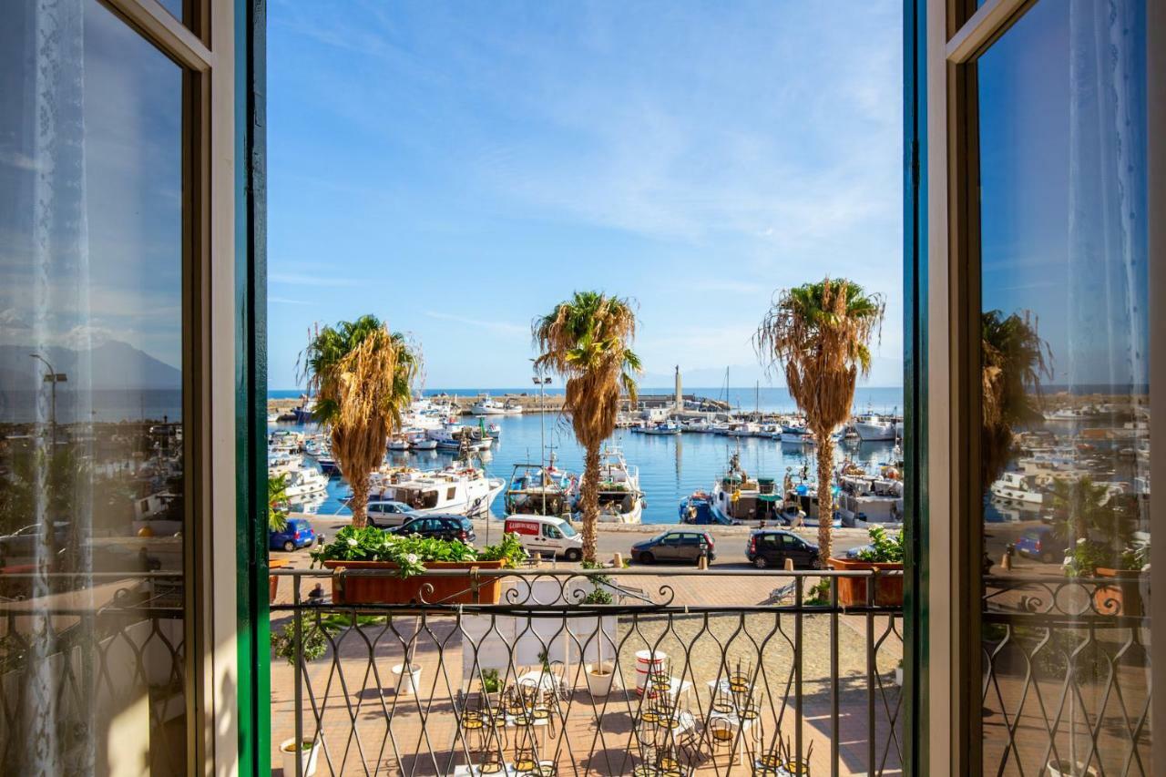 Solemar Sicilia - Casa Porto Bagnera Villa ซานตาฟลาวิอา ภายนอก รูปภาพ
